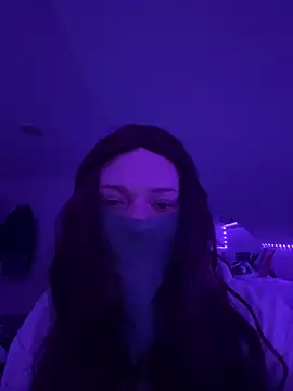 Sorelli1405 online show from March 15, 2026, 9:33 pm