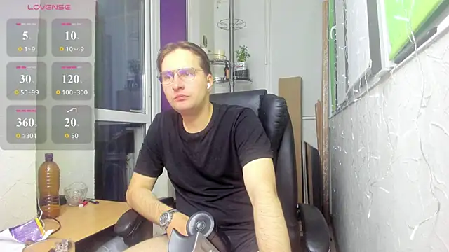 romiosabrino online show from June 12, 2026, 10:07 pm