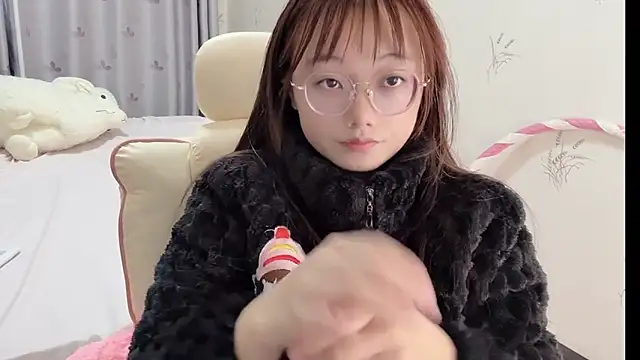 puppy-999 online show from December 21, 2025, 8:38 am