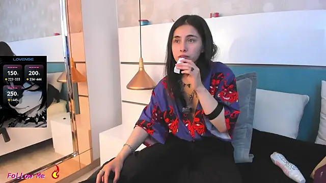 Ashkoreh online show from February 2, 2026, 6:18 pm