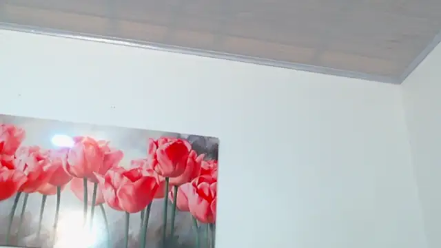 pinky f00x online show from February 23, 2026, 7:36 pm