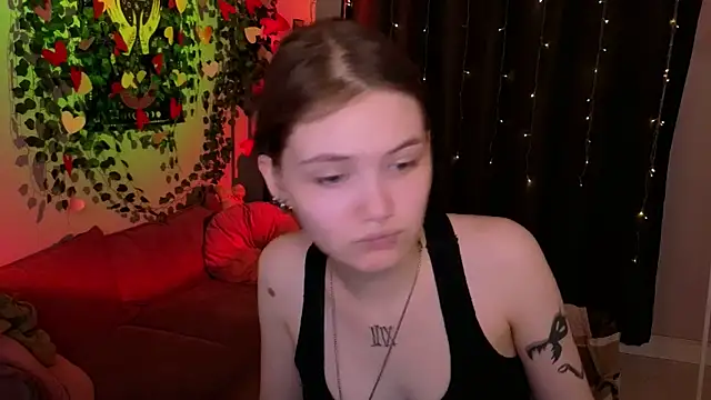 Snapshot of Dilara_xBaby chatting on May 13, 2026, 2:13 pm Dilara xBaby online show from May 13, 2026, 2:13 pm