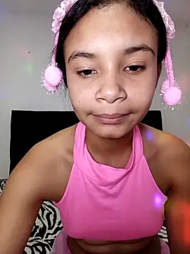 liz7skinny online show from April 14, 2026, 9:20 pm