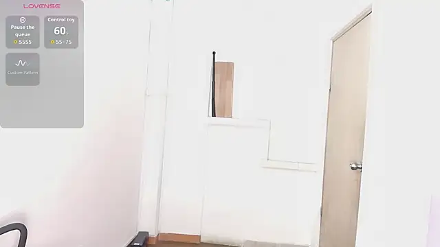 Snapshot of drooling4daddy chatting on October 12, 2025, 12:28 pm drooling4daddy online show from October 12, 2025, 12:28 pm