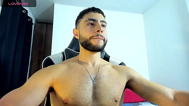 Snapshot of bryan_mugn chatting on November 14, 2025, 3:21 am bryan mugn online show from November 14, 2025, 3:21 am