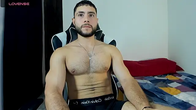 Snapshot of bryan_mugn chatting on January 9, 2026, 4:30 am bryan mugn online show from January 9, 2026, 4:30 am