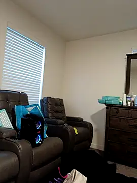 Thickkemzz41 online show from March 28, 2026, 12:33 am