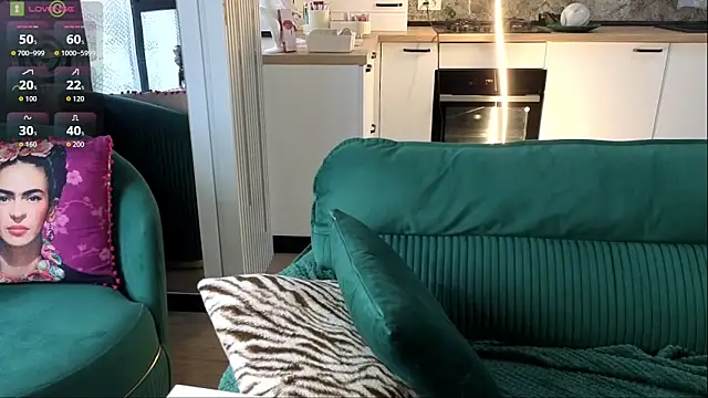 Snapshot of Goddess_Alaska chatting on November 20, 2025, 7:09 am Goddess Alaska online show from November 20, 2025, 7:09 am