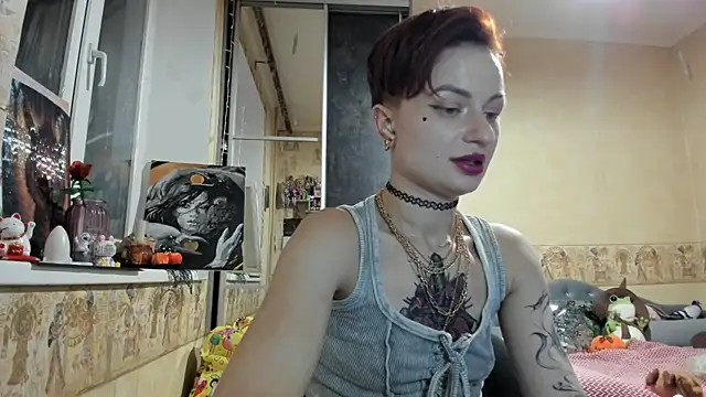 Snapshot of WatsonMi chatting on November 12, 2025, 3:49 pm WatsonMi online show from November 12, 2025, 3:49 pm