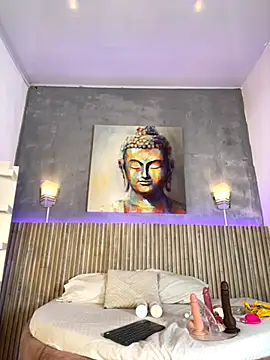 Snapshot of Saracooper__ chatting on November 17, 2025, 3:54 am Saracooper online show from November 17, 2025, 3:54 am