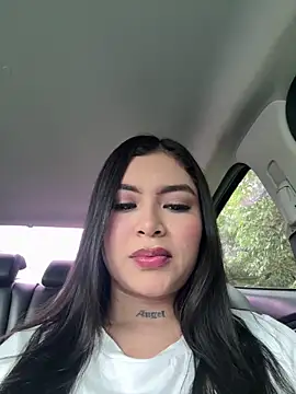 Snapshot of Skyy_Angel chatting on December 19, 2025, 7:38 pm Skyy Angel online show from December 19, 2025, 7:38 pm