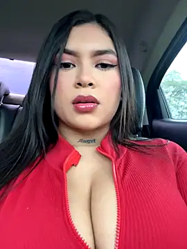 Snapshot of Skyy_Angel chatting on November 26, 2025, 9:15 pm Skyy Angel online show from November 26, 2025, 9:15 pm