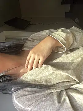 sabrina v  online show from January 17, 2026, 6:33 pm