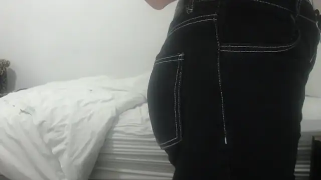 sabrina v  online show from March 21, 2026, 9:25 am