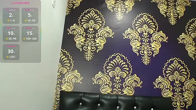 Snapshot of BigBoobs_Goddess chatting on November 21, 2025, 11:31 am BigBoobs Goddess online show from November 21, 2025, 11:31 am