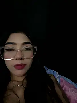 Snapshot of ElaRose_12 chatting on January 7, 2026, 8:36 pm ElaRose 12 online show from January 7, 2026, 8:36 pm