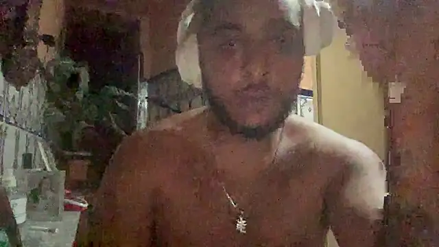 Snapshot of Minidemonkush chatting on October 7, 2025, 11:39 pm Minidemonkush online show from October 7, 2025, 11:39 pm