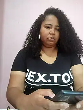 Snapshot of Rafaschuler chatting on November 8, 2025, 12:31 pm Rafaschuler online show from November 8, 2025, 12:31 pm