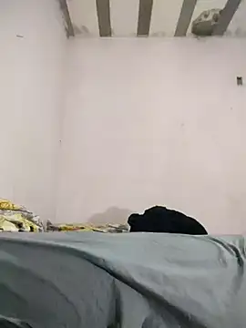 Rafaschuler online show from February 4, 2026, 9:32 pm