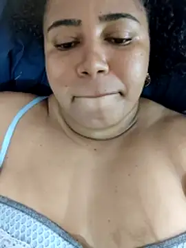 Snapshot of Rafaschuler chatting on December 15, 2025, 4:46 pm Rafaschuler online show from December 15, 2025, 4:46 pm