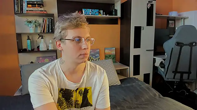 Snapshot of SammySccott chatting on February 12, 2026, 6:24 am SammySccott online show from February 12, 2026, 6:24 am