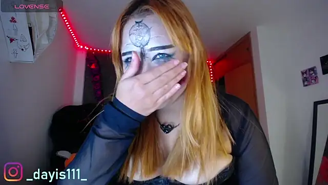 Snapshot of dayis_sweet chatting on October 22, 2025, 2:11 am dayis sweet online show from October 22, 2025, 2:11 am