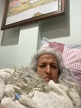 marilyn70 online show from June 14, 2026, 2:24 am