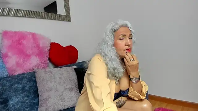 Snapshot of marilyn70 chatting on November 13, 2025, 8:57 pm marilyn70 online show from November 13, 2025, 8:57 pm