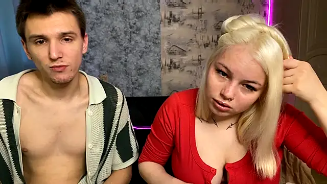 Snapshot of Mia_Sakuraa chatting on October 20, 2025, 2:46 am Mia Sakuraa online show from October 20, 2025, 2:46 am