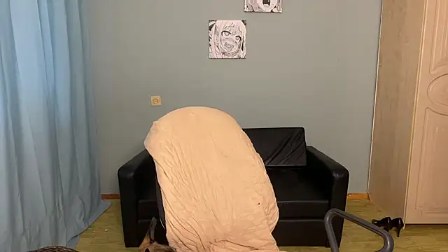 Mia Sakuraa online show from December 2, 2025, 3:30 am