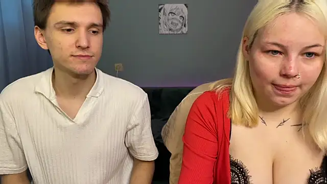 Snapshot of Mia_Sakuraa chatting on November 15, 2025, 2:48 am Mia Sakuraa online show from November 15, 2025, 2:48 am