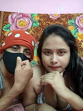 Seducing couple online show from June 12, 2026, 4:43 am