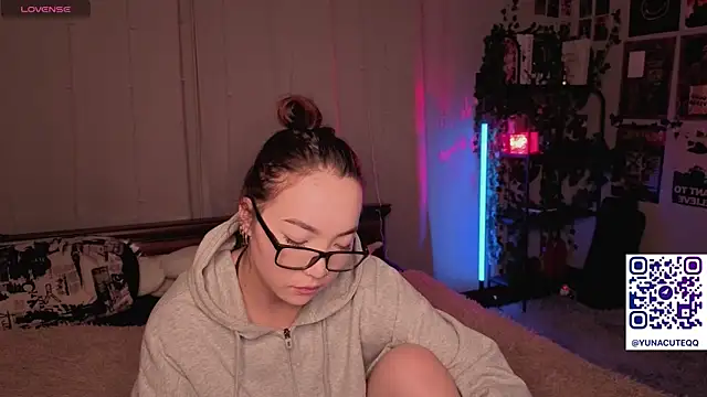 Snapshot of OdetteBiddy chatting on January 7, 2026, 10:15 pm OdetteBiddy online show from January 7, 2026, 10:15 pm