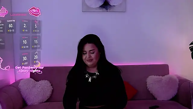 oliviathea online show from October 24, 2025, 9:25 pm