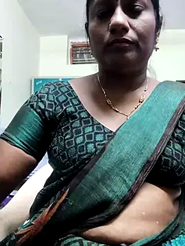 papukurty online show from October 26, 2025, 1:11 pm