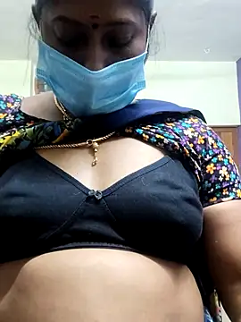 papukurty online show from November 5, 2025, 1:03 pm