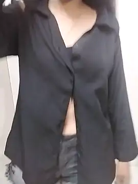 Snapshot of Siya5690 chatting on September 12, 2025, 5:56 pm Siya5690 online show from September 12, 2025, 5:56 pm