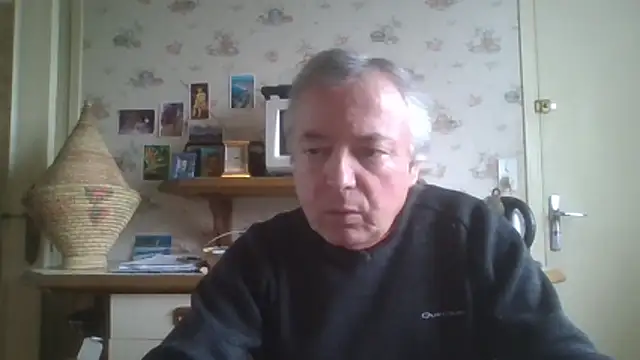 Snapshot of gegevincent chatting on May 17, 2026, 10:59 am gegevincent online show from May 17, 2026, 10:59 am