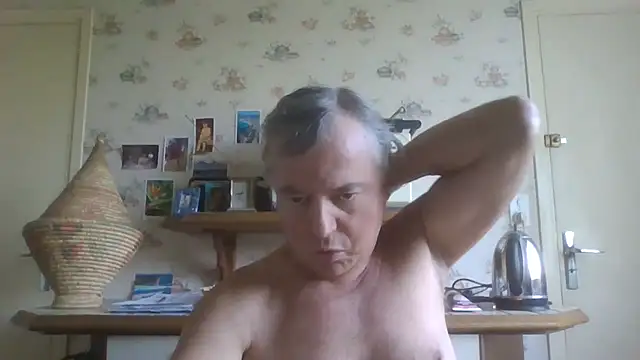 Snapshot of gegevincent chatting on May 28, 2026, 2:01 pm gegevincent online show from May 28, 2026, 2:01 pm