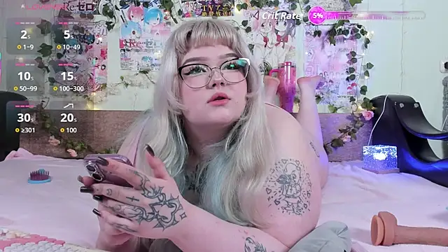 Snapshot of _CandyM1lky_ chatting on March 5, 2026, 7:27 am CandyM1lky online show from March 5, 2026, 7:27 am