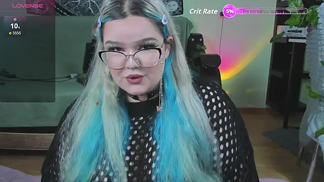 Snapshot of _CandyM1lky_ chatting on October 22, 2025, 7:08 am CandyM1lky online show from October 22, 2025, 7:08 am