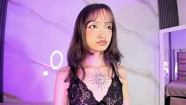 MaddieStark online show from April 15, 2026, 1:26 pm