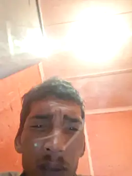 Zinedean24 online show from April 15, 2026, 1:04 pm