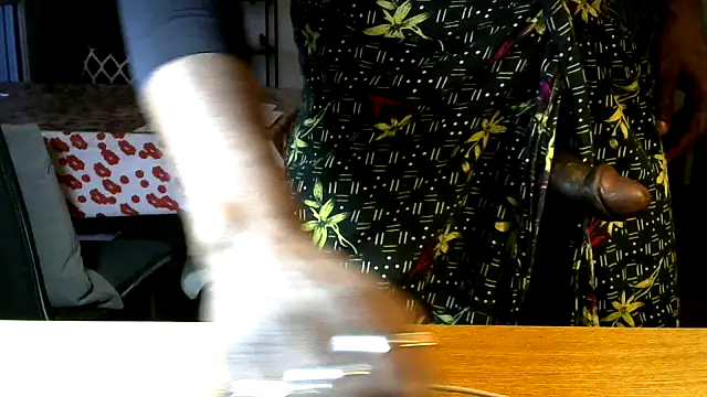 frenchblackc31 online show from February 19, 2026, 5:32 pm