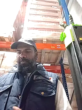 Snapshot of frenchblackc31 chatting on November 17, 2025, 10:52 am frenchblackc31 online show from November 17, 2025, 10:52 am