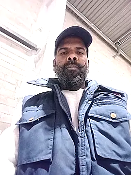 Snapshot of frenchblackc31 chatting on November 14, 2025, 7:56 am frenchblackc31 online show from November 14, 2025, 7:56 am