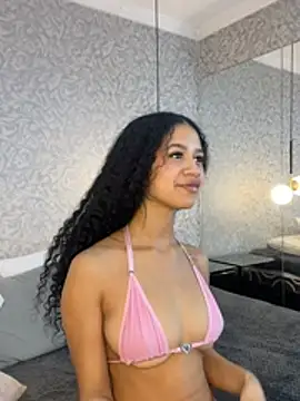 jadee8 online show from May 31, 2026, 2:45 pm