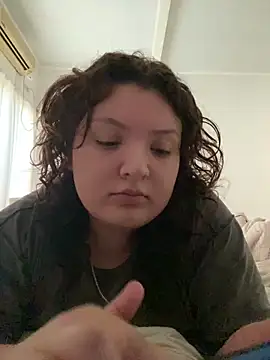 Snapshot of Solangerulo_ chatting on February 26, 2026, 1:22 pm Solangerulo online show from February 26, 2026, 1:22 pm