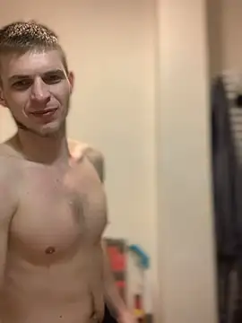 macho1347 online show from November 25, 2025, 4:02 am