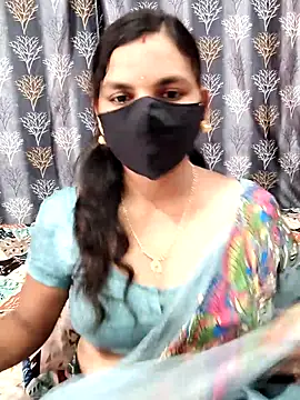 Snapshot of Lalitha-1995 chatting on July 4, 2026, 5:58 am Lalitha-1995 online show from July 4, 2026, 5:58 am
